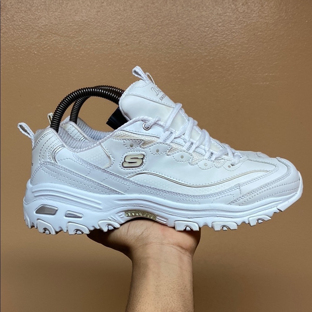 Skechers D’Lites White Cream Silver Sneakers - Picture 1 of 16